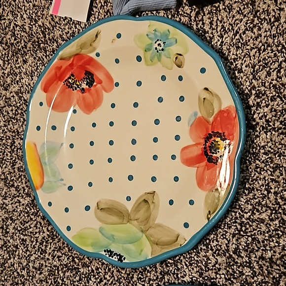 The pioneer women. Vintage bloom turquoise floral salad and dinner plates - Picture 3 of 9